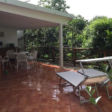 Будинок відпочинку Paradiso *